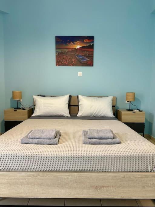 Seaside Escape Apartments - Poseidon Palaiá Fókaia المظهر الخارجي الصورة