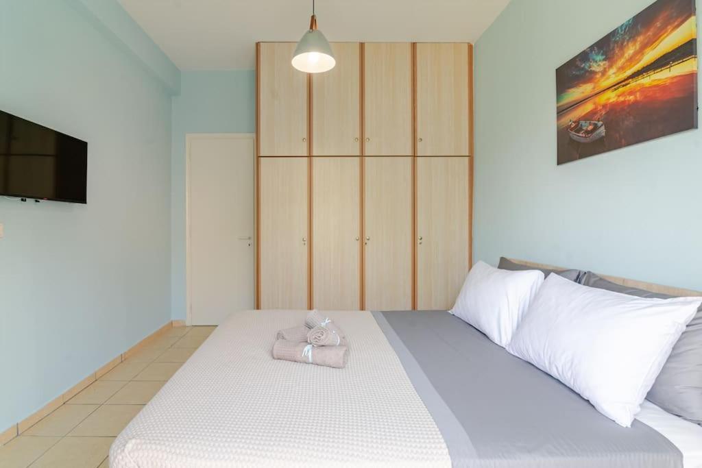 Seaside Escape Apartments - Poseidon Palaiá Fókaia المظهر الخارجي الصورة